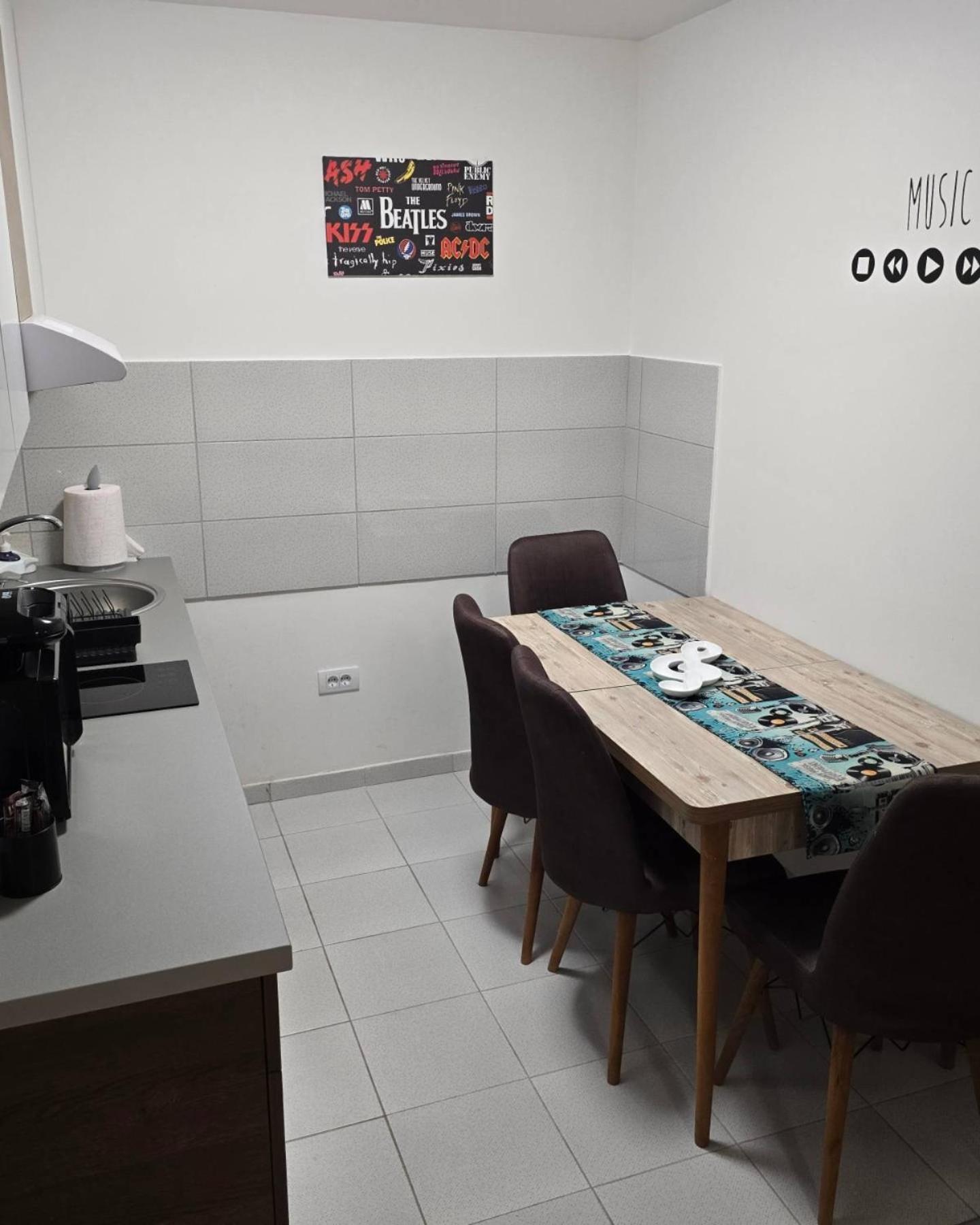 Apartman Muzika ياغودينا المظهر الخارجي الصورة